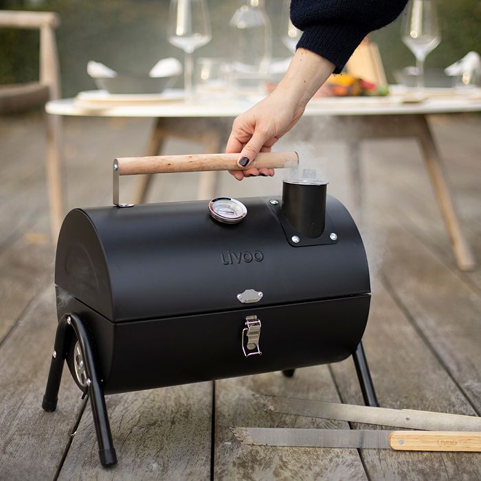  Barbecue fumoir portable